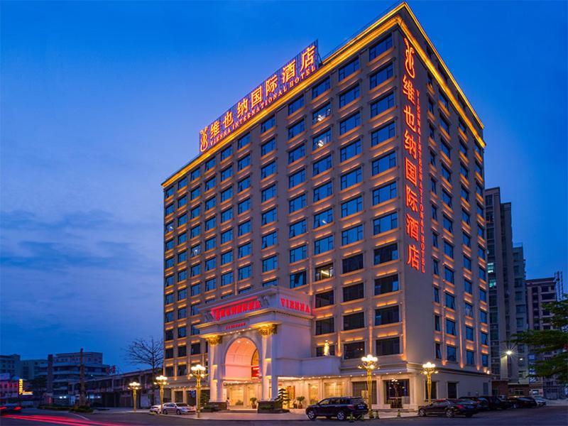 Vienna International Hotel Puning International Commodity City Exterior photo